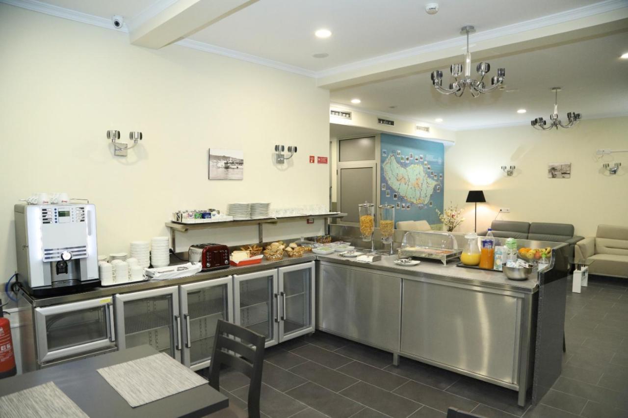 Sao Francisco Accommodation ฟุงชาล ภายนอก รูปภาพ