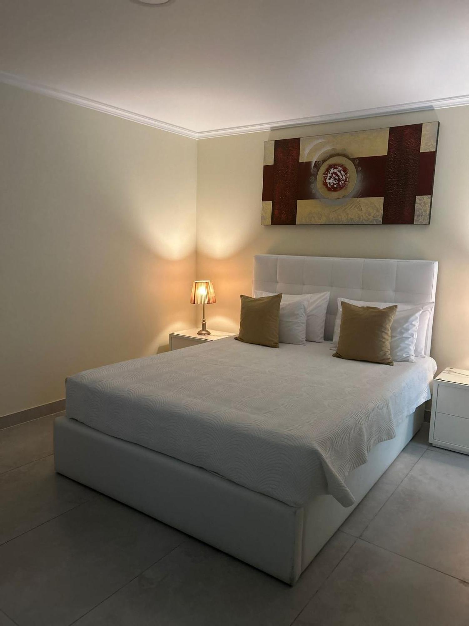 Sao Francisco Accommodation ฟุงชาล ภายนอก รูปภาพ